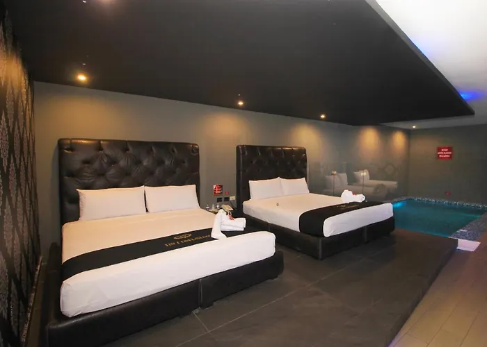Intimisimo Constituyentes Hotel del amor Playa del Carmen